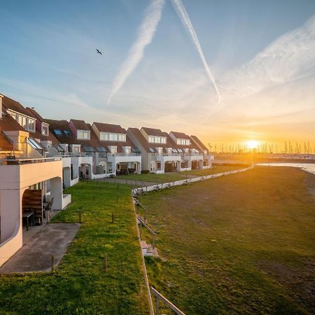 Hotel Landal Port Greve Brouwershaven Esterno foto